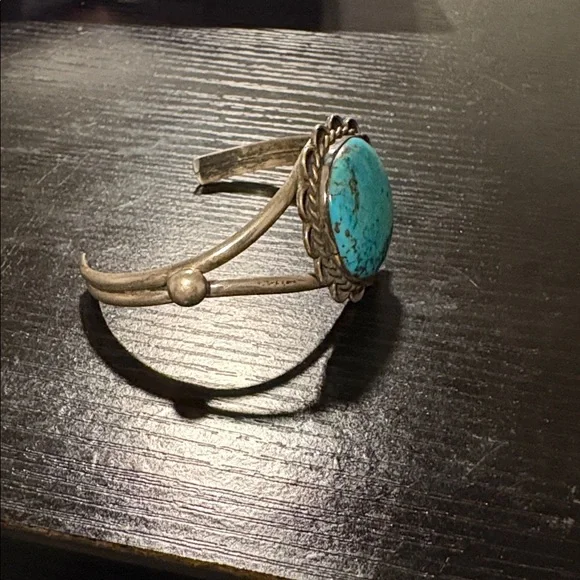 Sterling silver turquoise bracelet